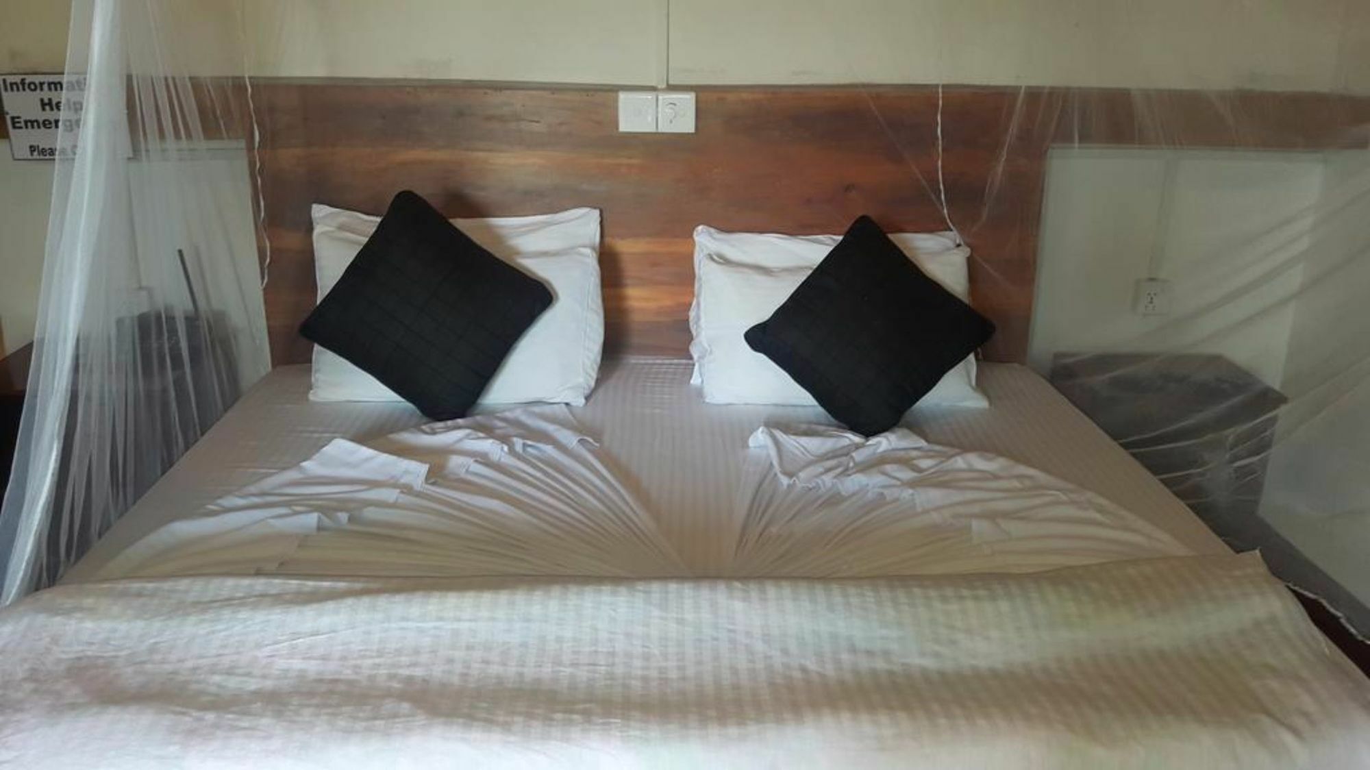 Ella Bamboo Cabana Ngoại thất bức ảnh